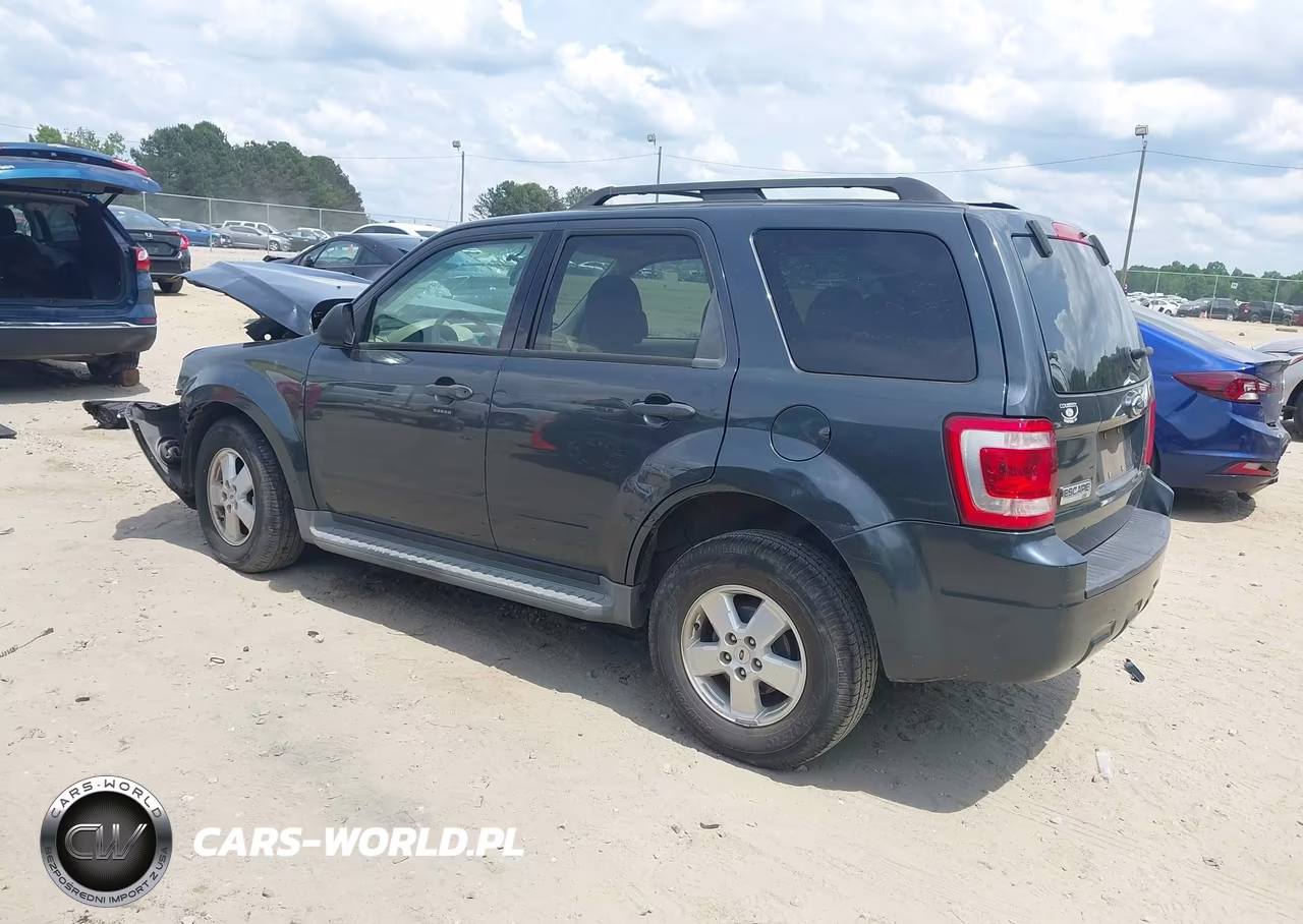 2009 Ford Escape Xlt VIN:1FMCU03G19KA45052 - 3