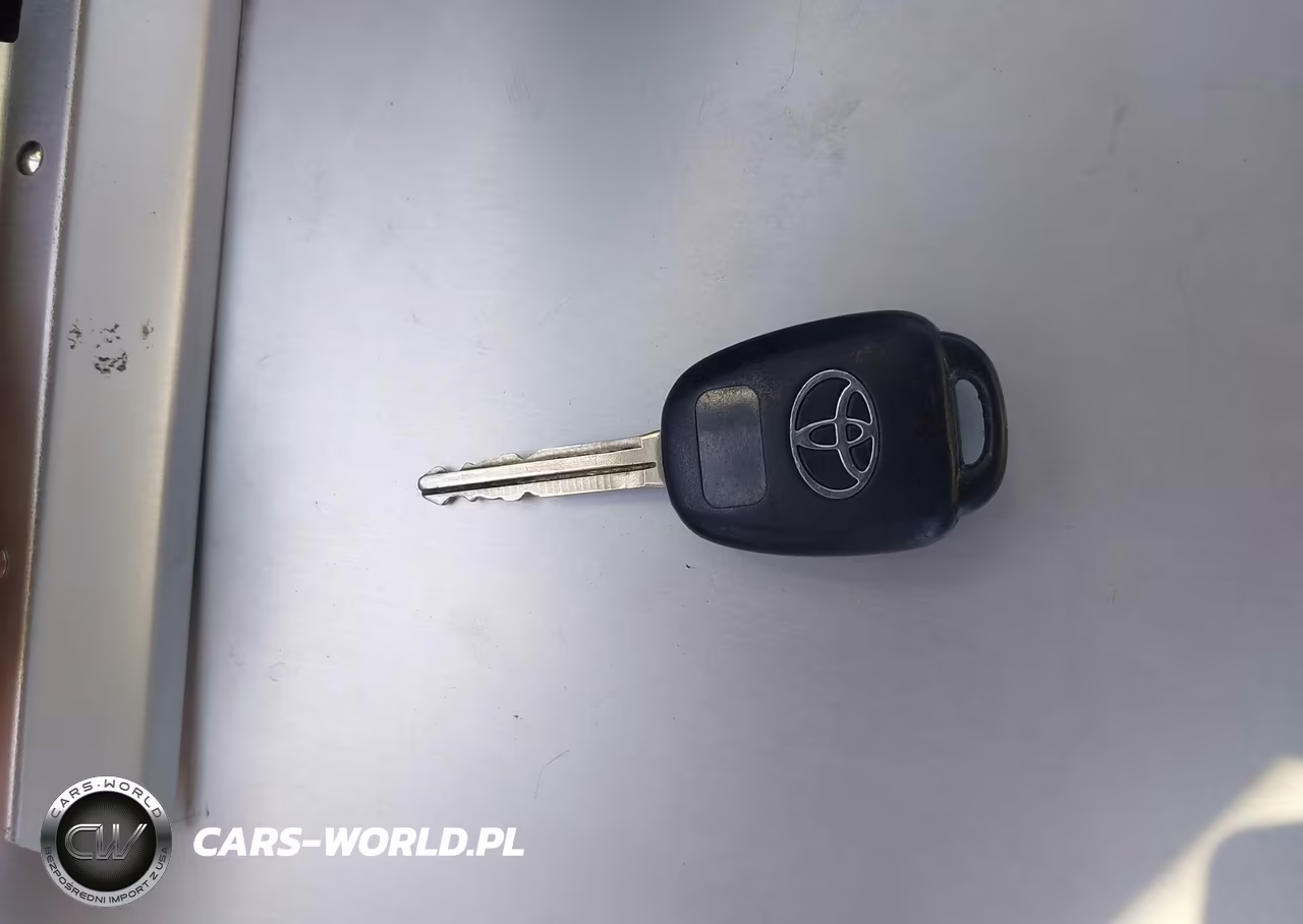 2014 Toyota Corolla Le Plus VIN:5YFBURHE0EP107693 - 11
