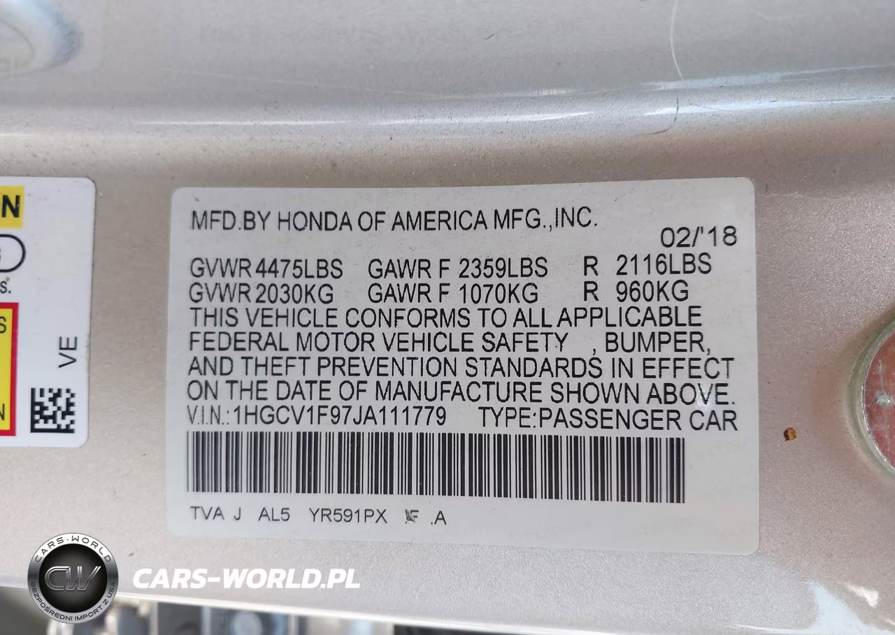 2018 Honda Accord Touring VIN:1HGCV1F97JA111779 - 9