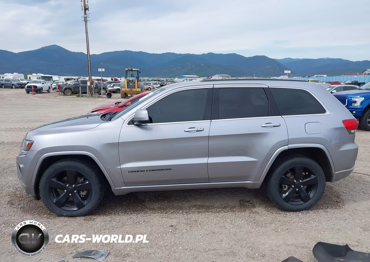 2014 Jeep Grand Cherokee Altitude VIN:1C4RJFAG1EC478856 - 15
