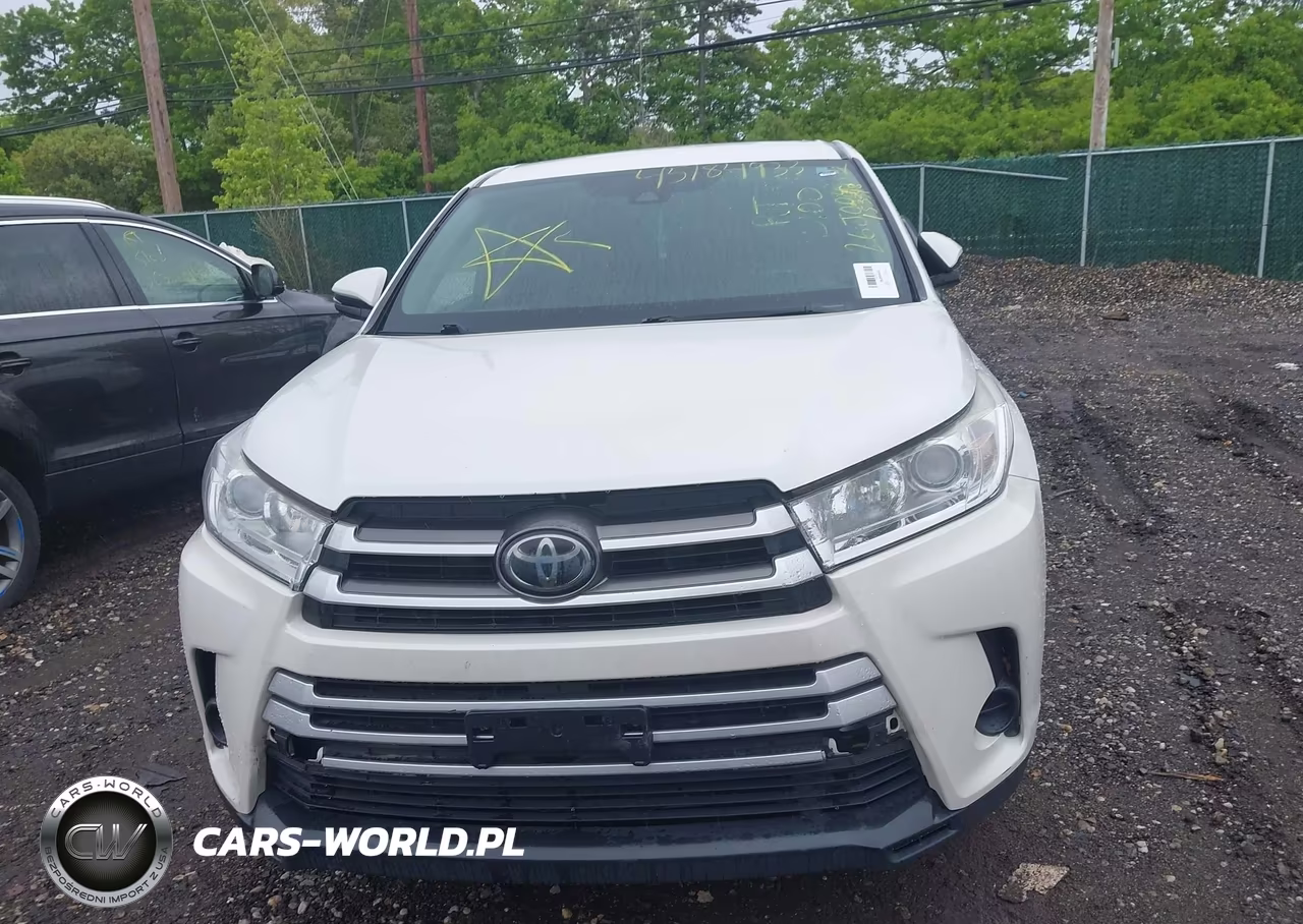 2017 Toyota Highlander Le VIN:5TDZARFH0HS025155 - 11