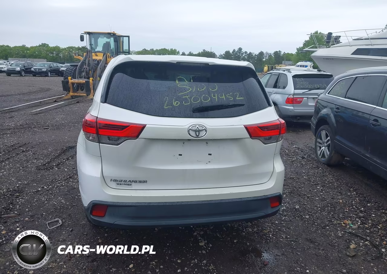 2017 Toyota Highlander Le VIN:5TDZARFH0HS025155 - 15