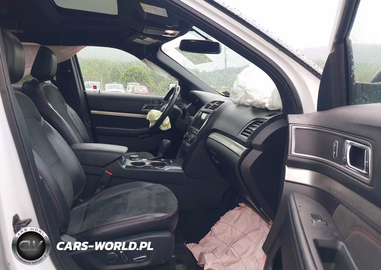 2018 Ford Explorer Xlt VIN:1FM5K8DH7JGA38912 - 5
