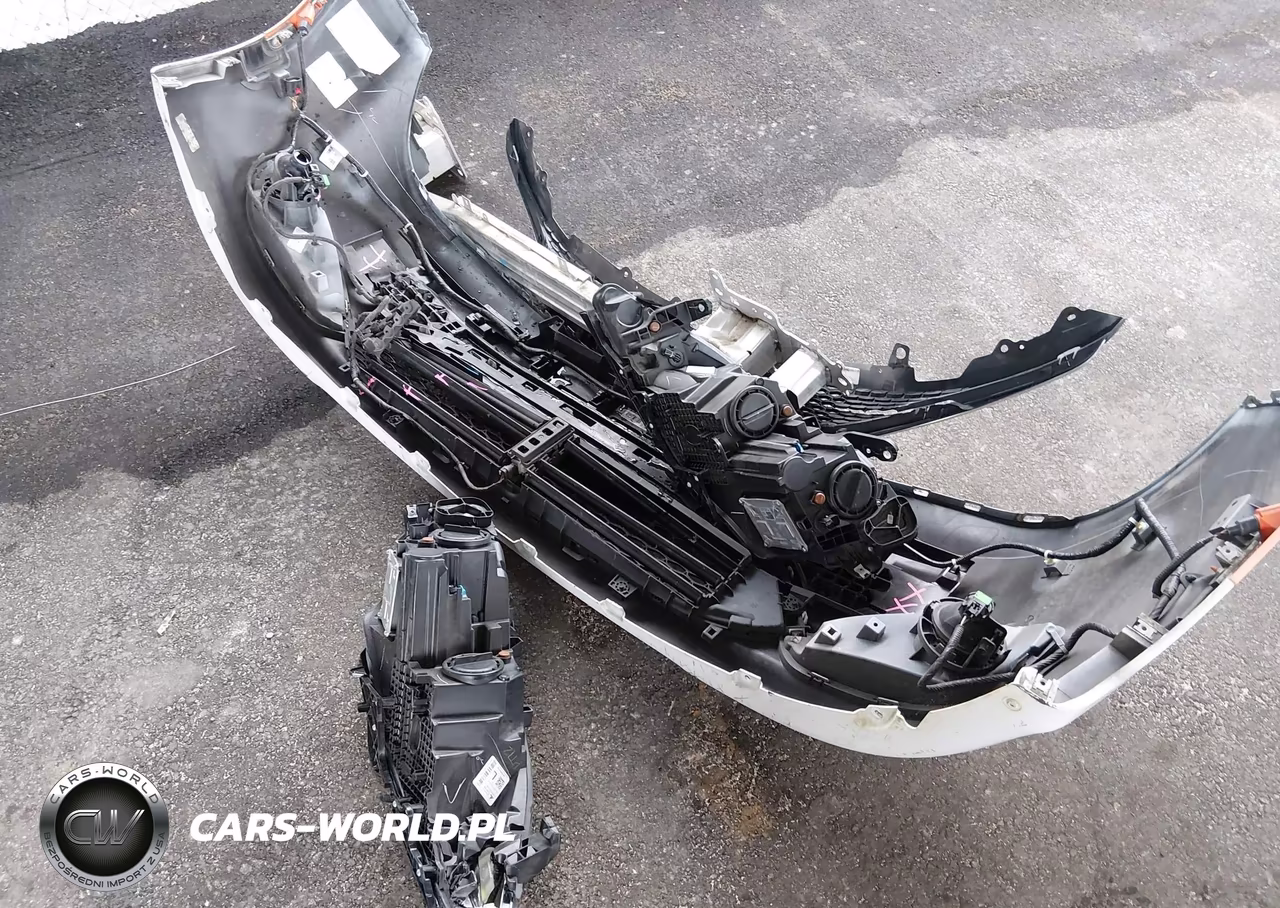2019 Chrysler Pacifica Touring Plus VIN:2C4RC1FGXKR714767 - 12