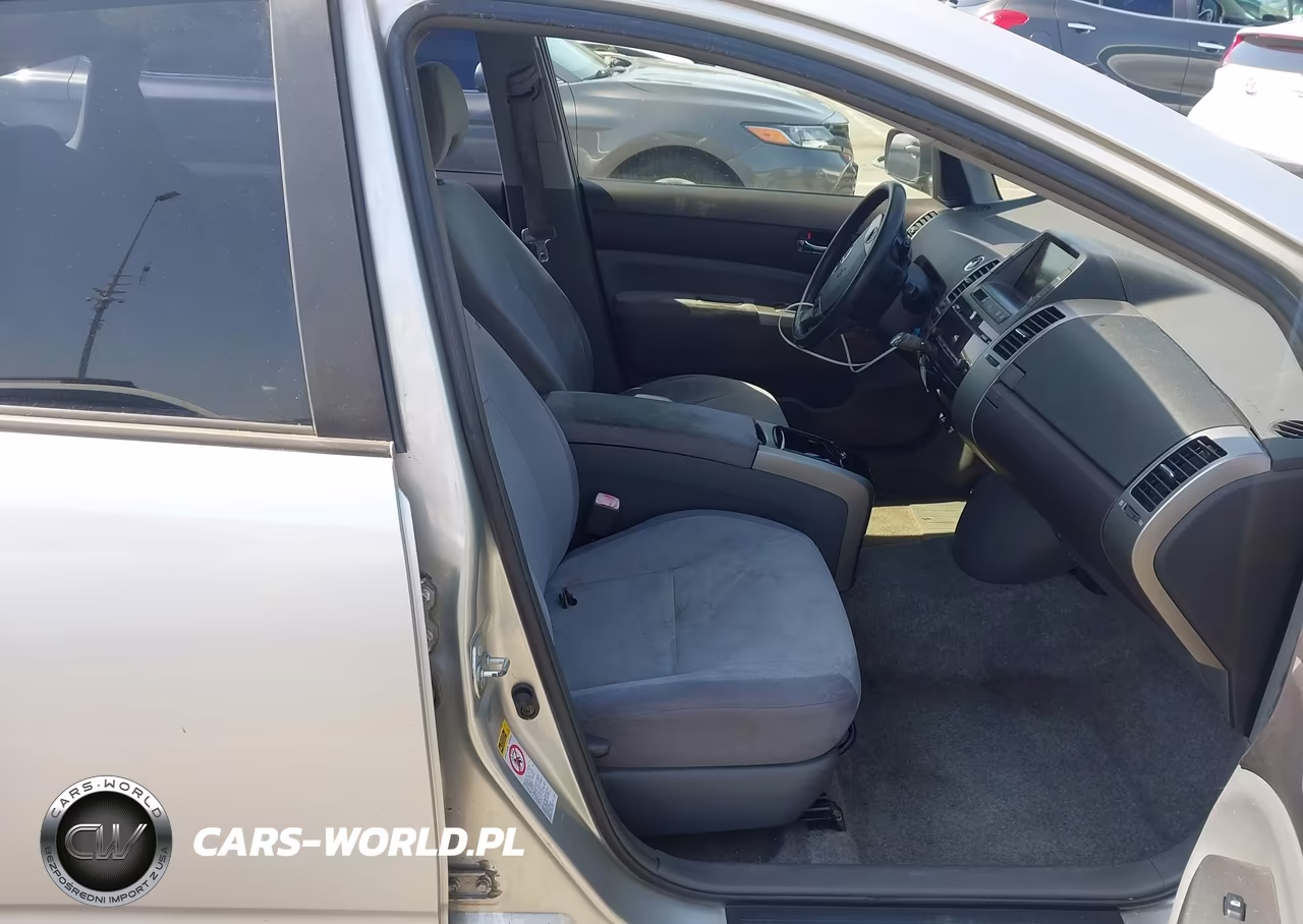 2004 Toyota Prius VIN:JTDKB20U840031651 - 5