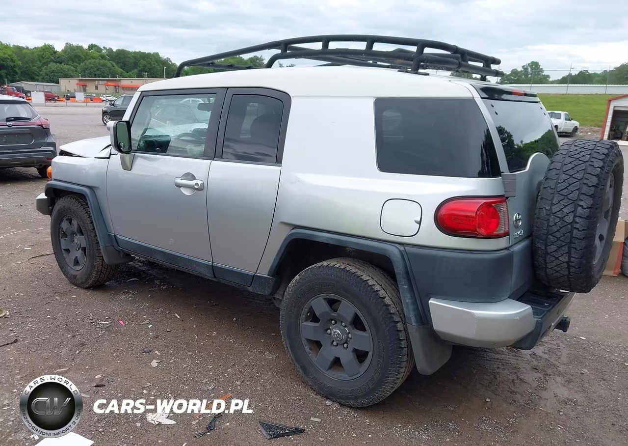 2007 Toyota Fj Cruiser VIN:JTEZU11F570014342 - 3