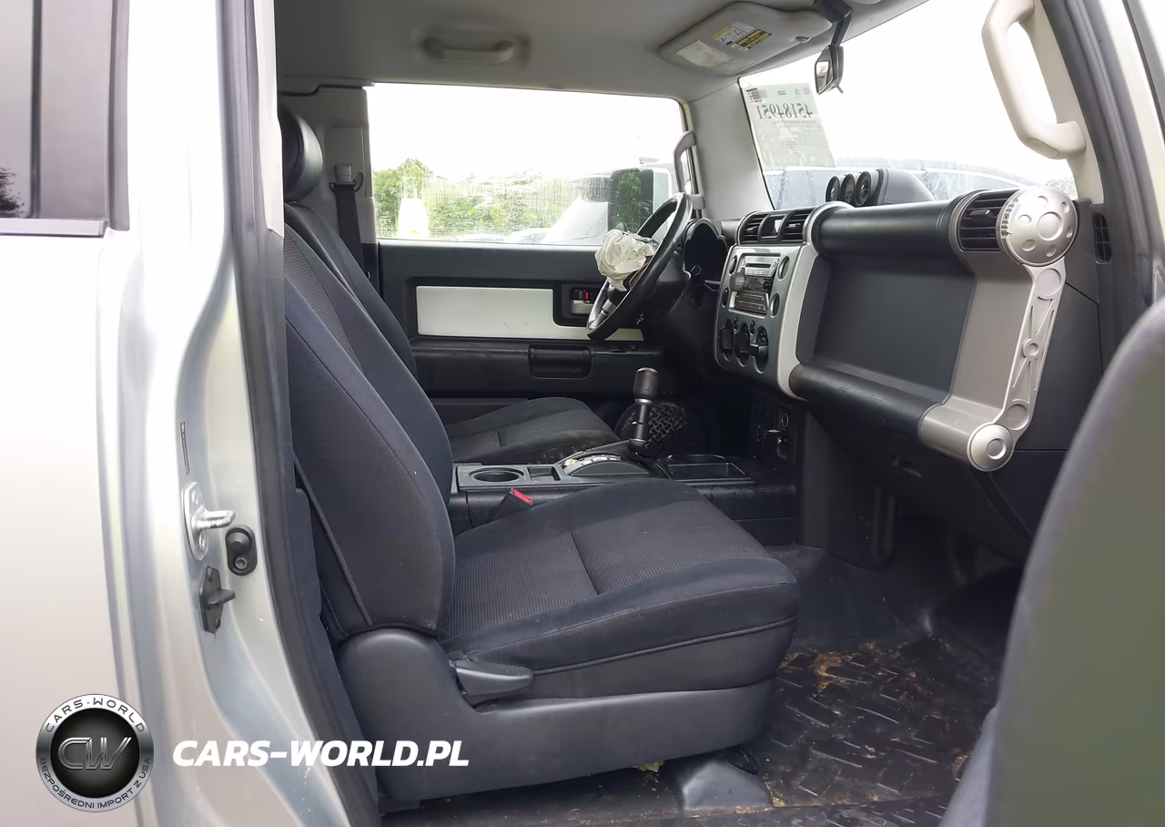 2007 Toyota Fj Cruiser VIN:JTEZU11F570014342 - 5