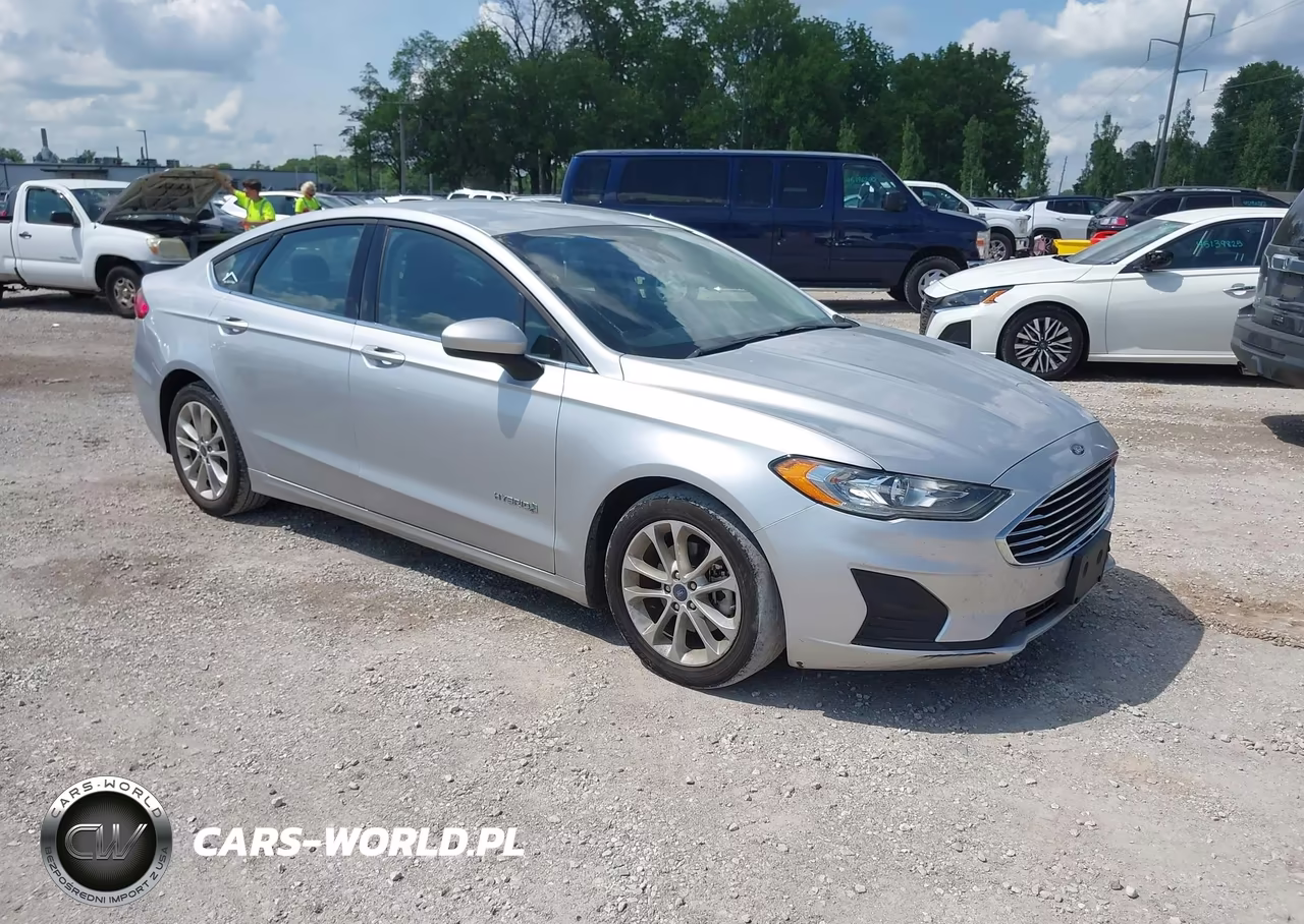 2019 Ford Fusion Hybrid Se – zdjęcie 1 z 16