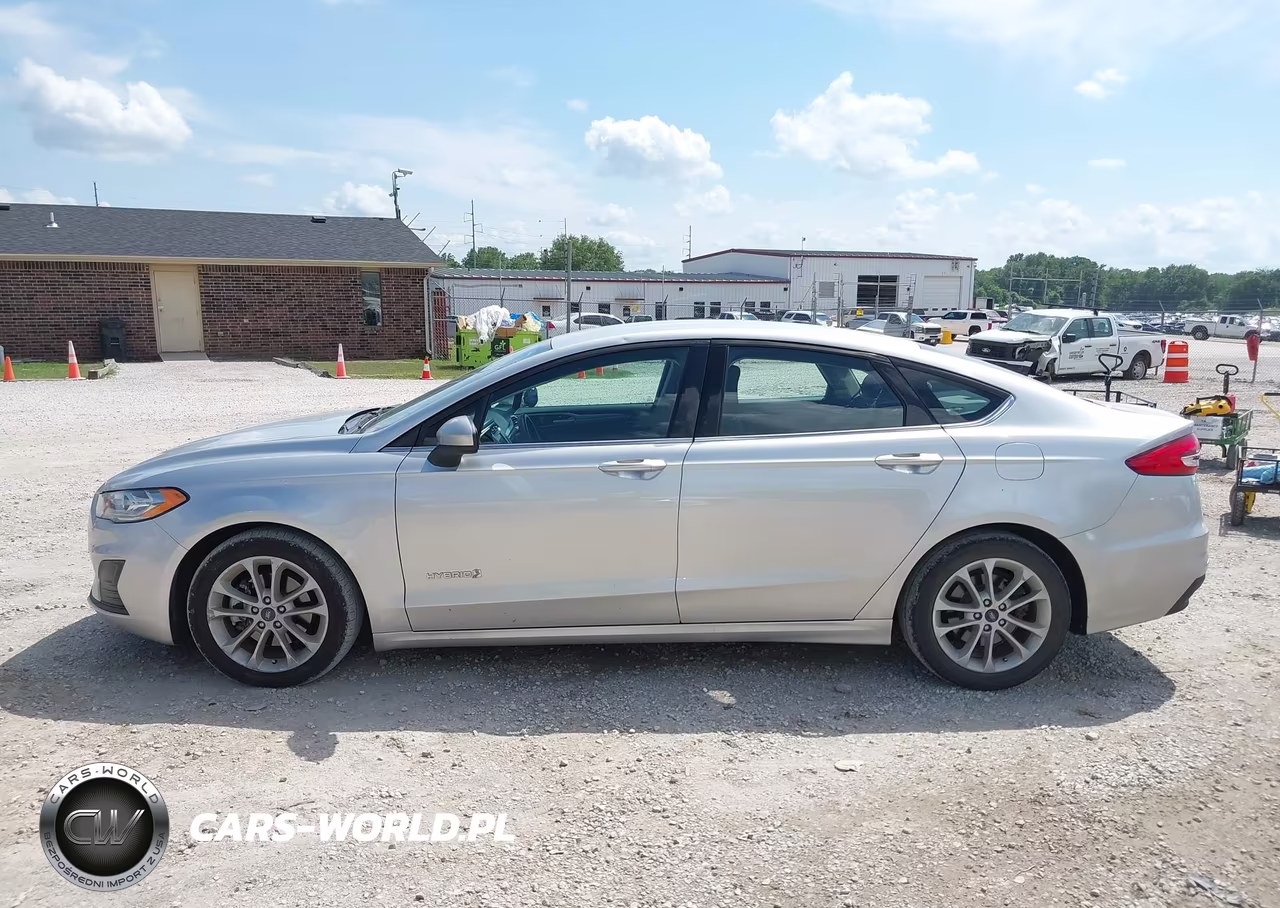 2019 Ford Fusion Hybrid Se VIN:3FA6P0LU7KR224833 - 14