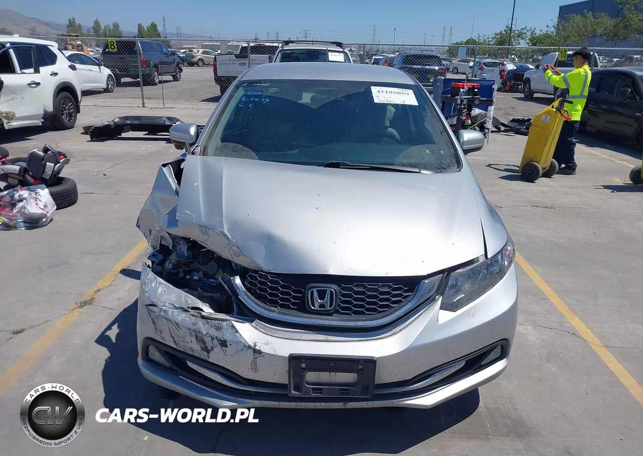 2015 Honda Civic Hybrid VIN:19XFB4F34FE200179 - 12
