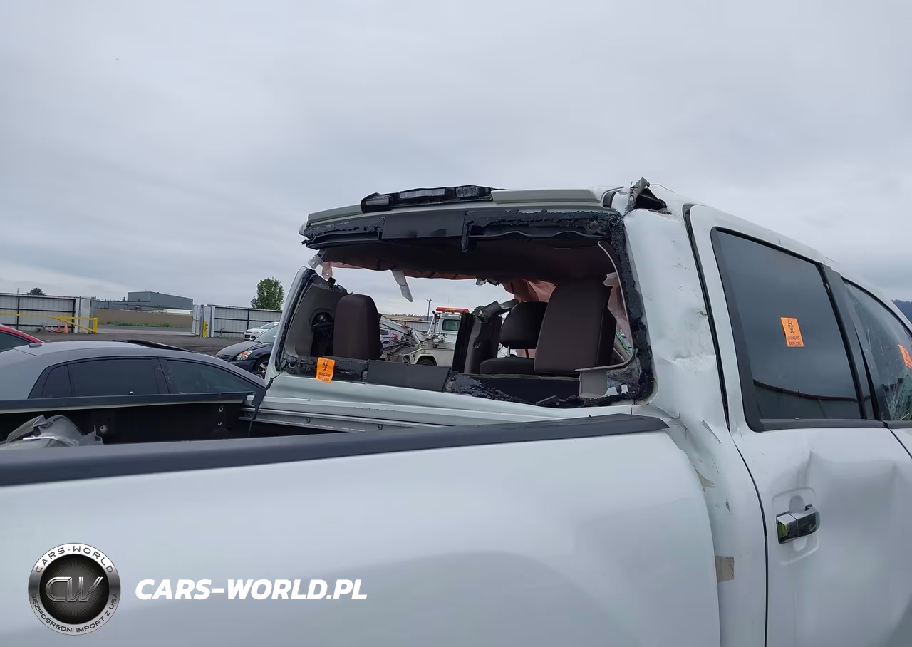 2016 Nissan Titan Xd Platinum Reserve Diesel VIN:1N6BA1F48GN517742 - 14