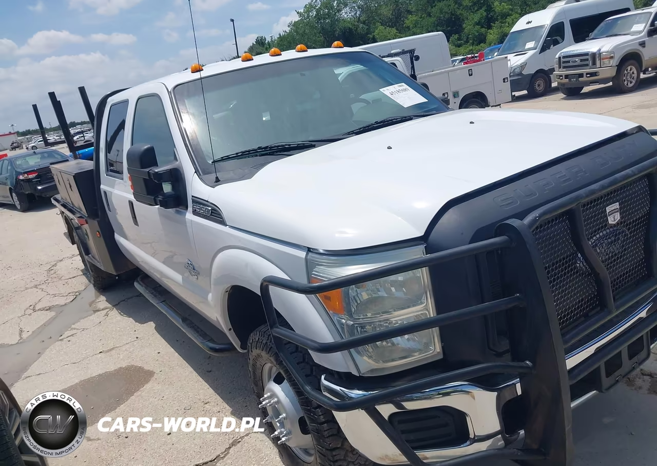 2016 Ford F-350 Chassis Xl