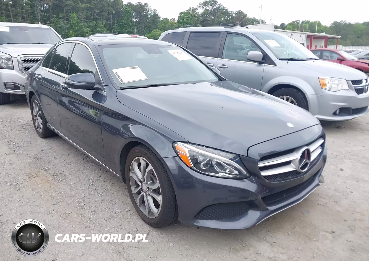 2016 Mercedes-Benz C 300 – zdjęcie 1 z 16