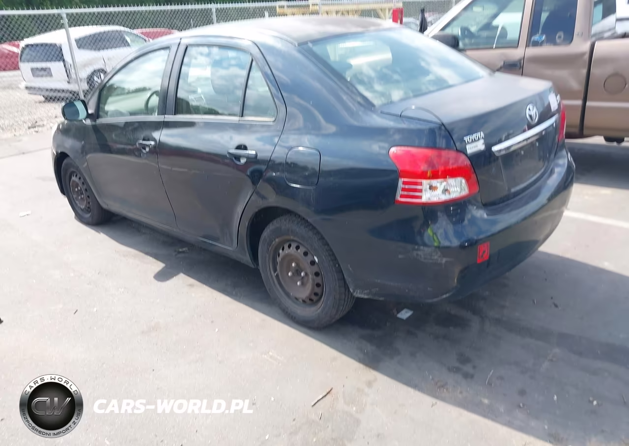 2010 Toyota Yaris VIN:JTDBT4K31A1367225 - 3