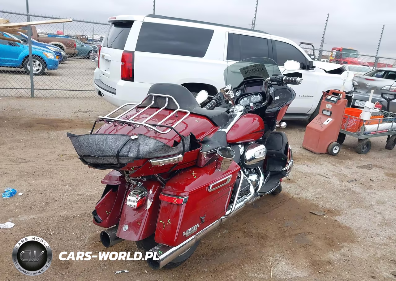 2020 Harley-Davidson Fltrk VIN:1HD1KZF1XLB670021 - 4