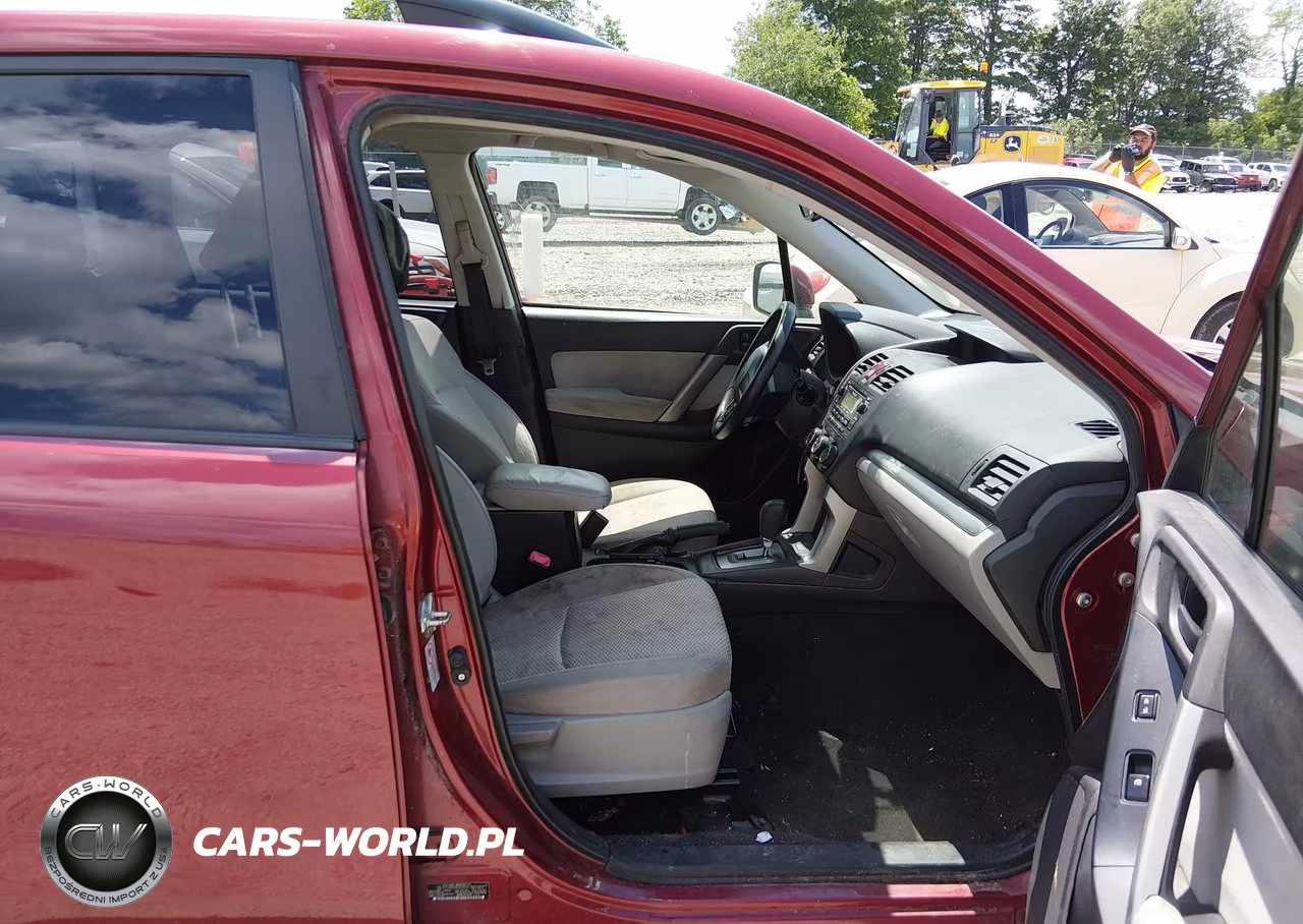 2014 Subaru Forester 2.5I Premium VIN:JF2SJAEC0EH408555 - 5