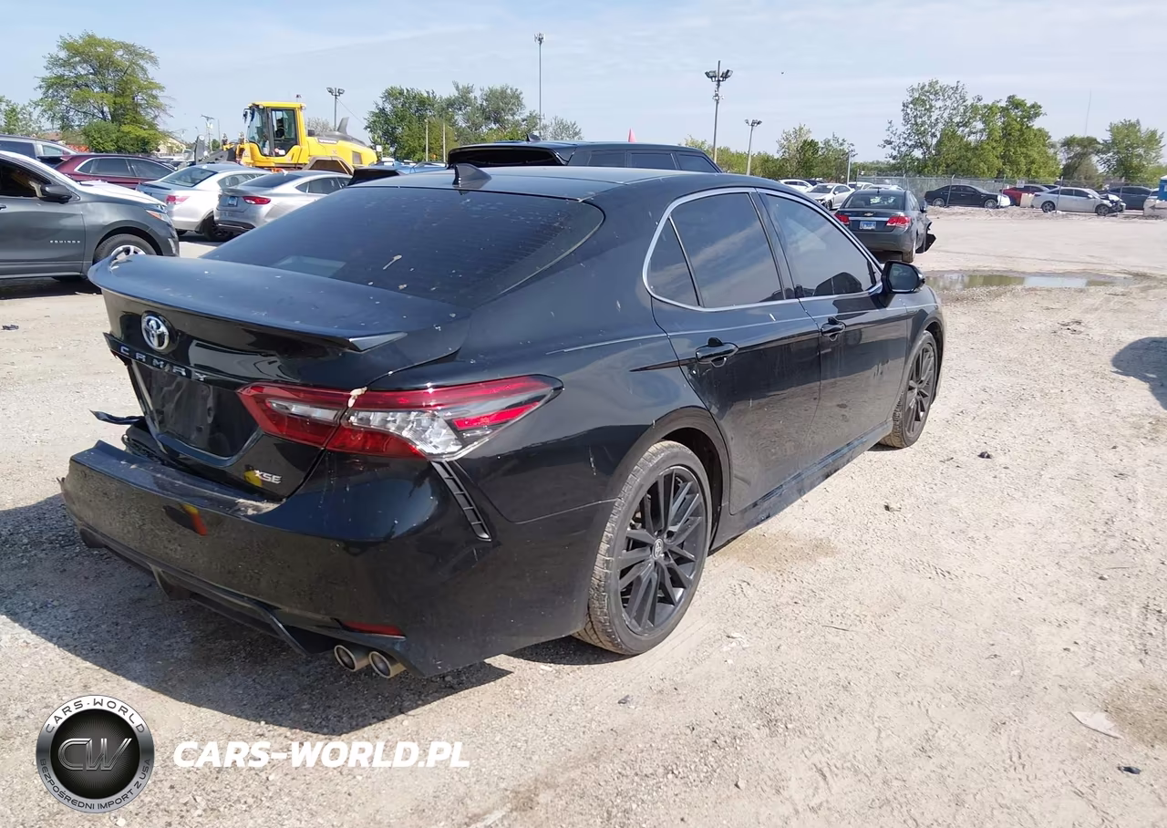 2022 Toyota Camry Xse VIN:4T1K61AK5NU006658 - 4