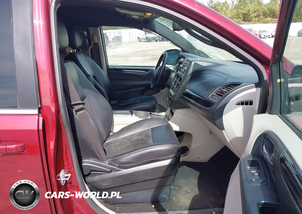 2017 Dodge Grand Caravan Sxt VIN:2C4RDGCG6HR595807 - 5