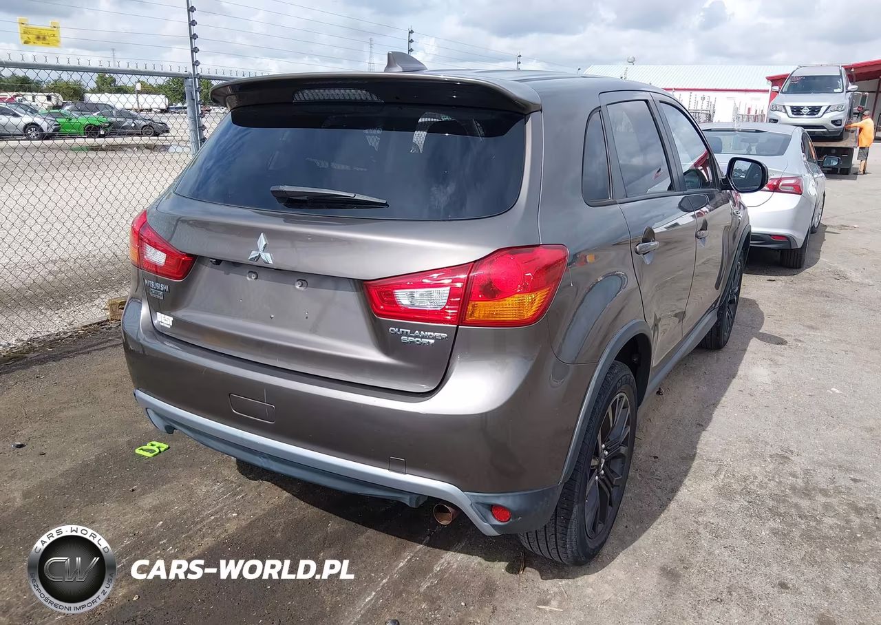 2017 Mitsubishi Outlander Sport 2.0 Es-2.0 Le VIN:JA4AR3AU1HZ062361 - 4