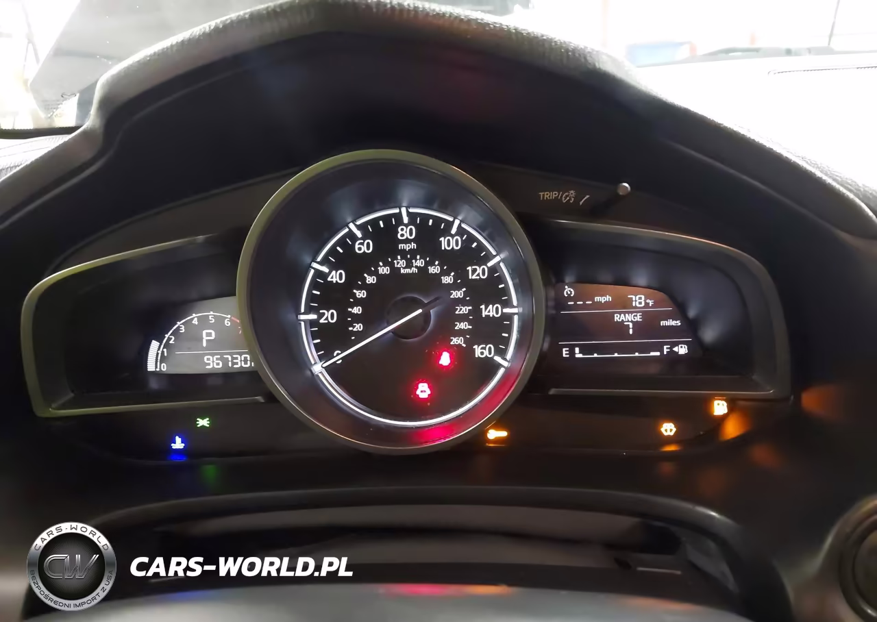 2018 Mazda Mazda3 Touring VIN:3MZBN1L31JM207496 - 7