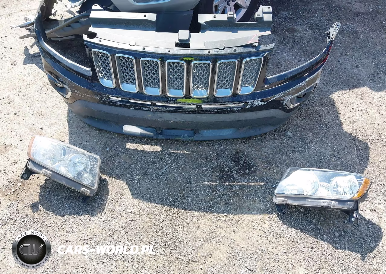 2017 Jeep Compass Latitude Fwd VIN:1C4NJCEA4HD199953 - 12