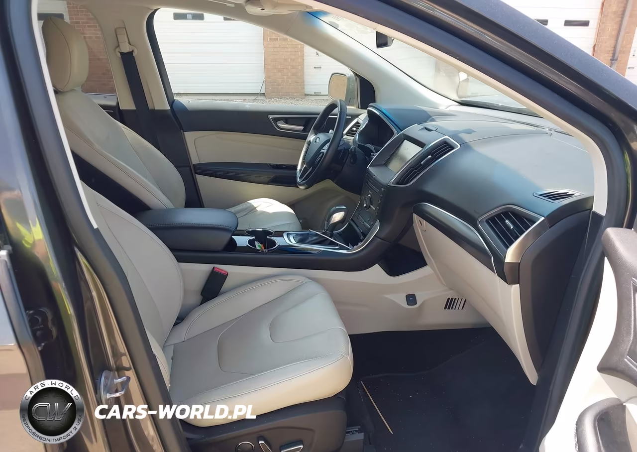 2015 Ford Edge Titanium VIN:2FMTK3K95FBB24952 - 5