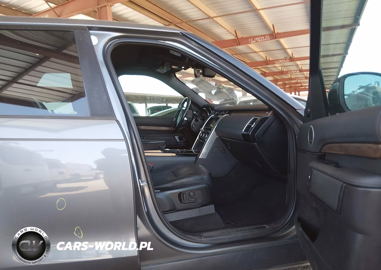 2017 Land Rover Discovery Hse VIN:SALRRBBK9HA036789 - 5