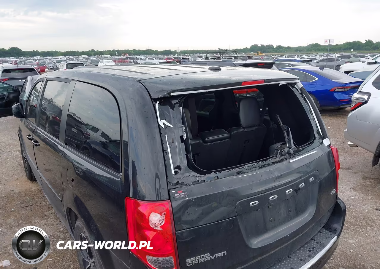 2015 Dodge Grand Caravan R-T VIN:2C4RDGEG5FR660706 - 6