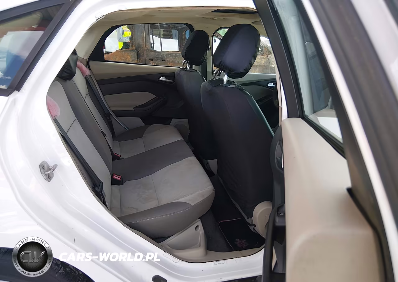 2012 Ford Focus Se VIN:1FAHP3F25CL187284 - 8