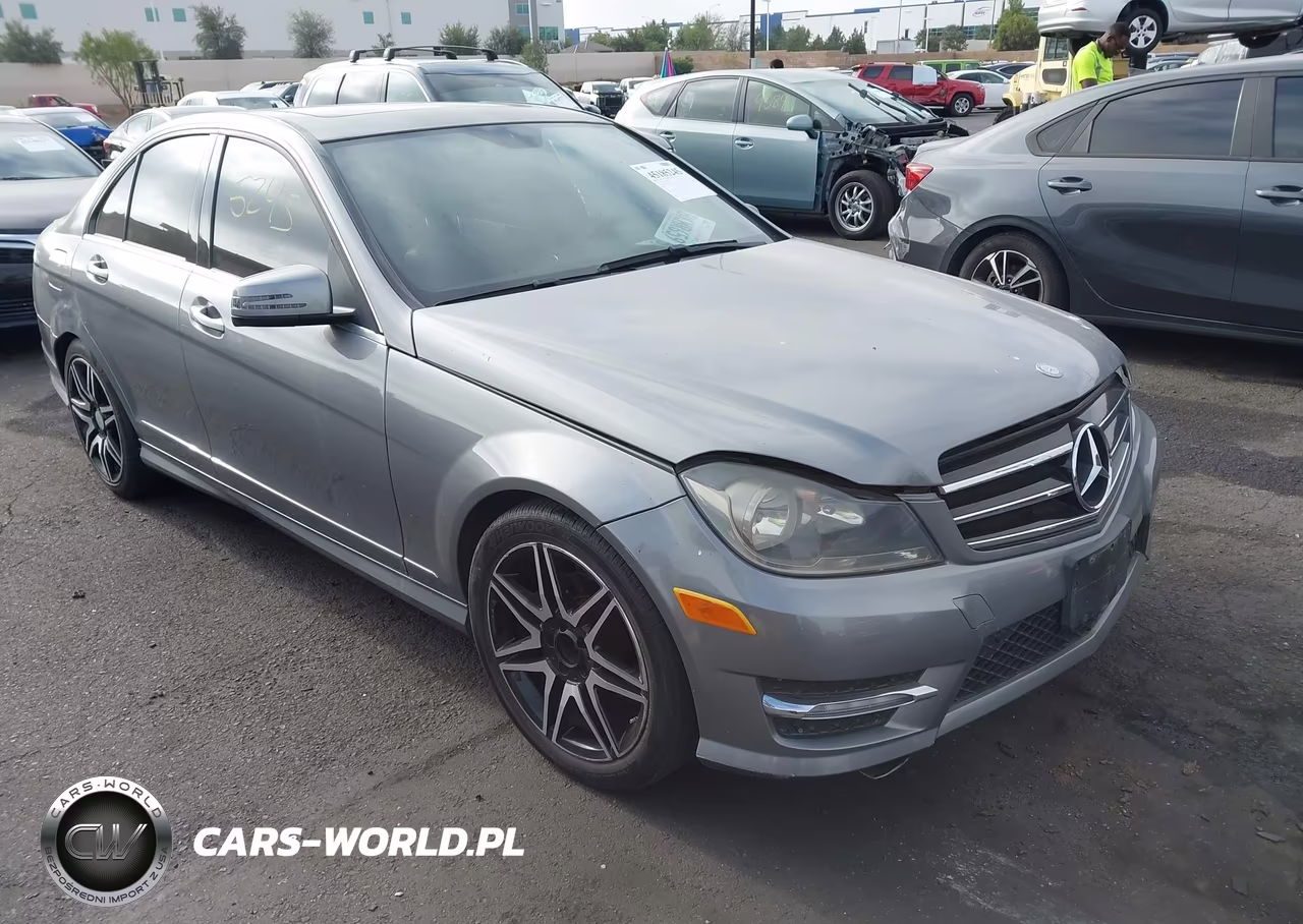 2014 Mercedes-Benz C 250 Sport