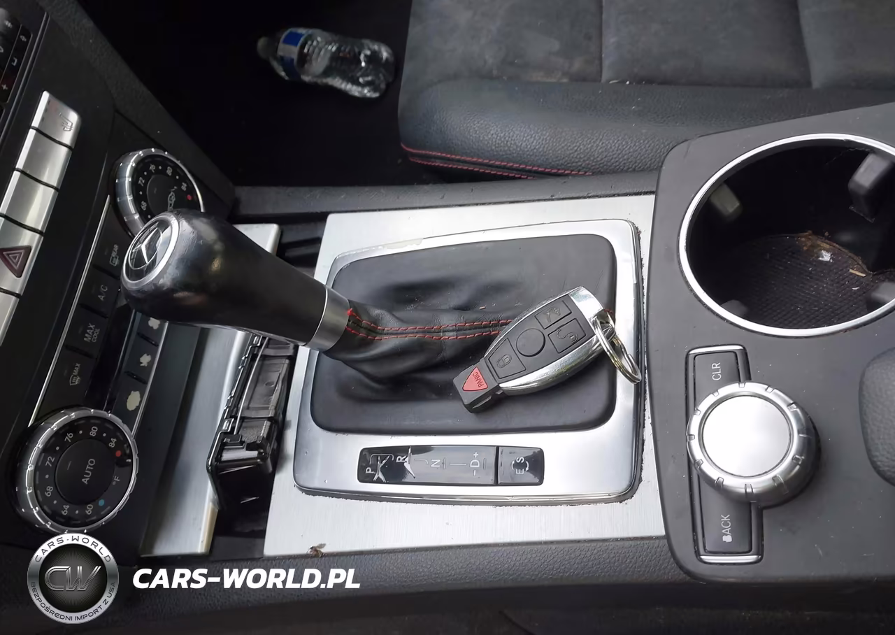 2014 Mercedes-Benz C 250 Sport VIN:WDDGF4HB3EA939614 - 11
