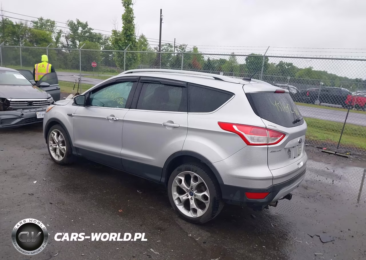 2013 Ford Escape Titanium VIN:1FMCU9J9XDUA72174 - 3