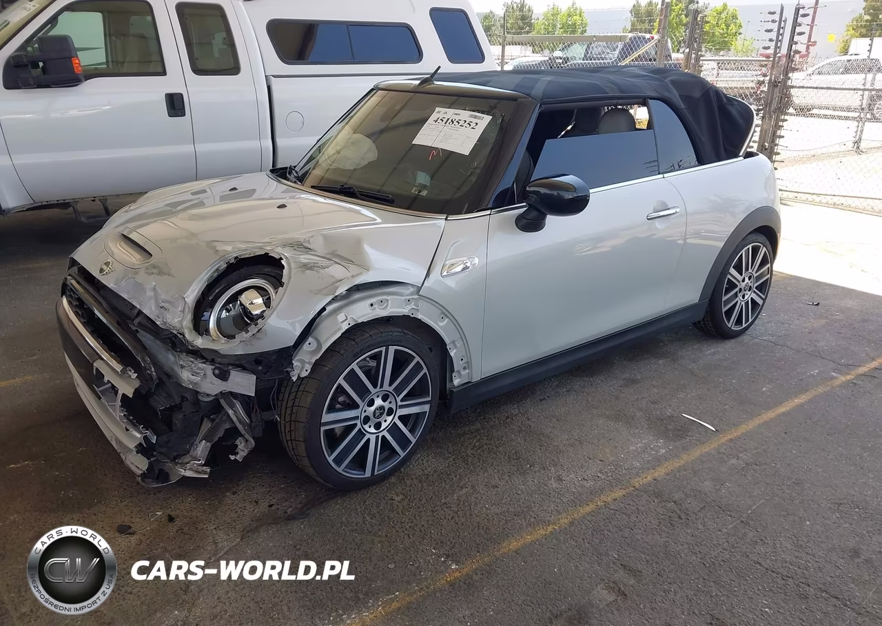 2020 Mini Convertible Cooper S VIN:WMWWJ5C07L3L70717 - 2