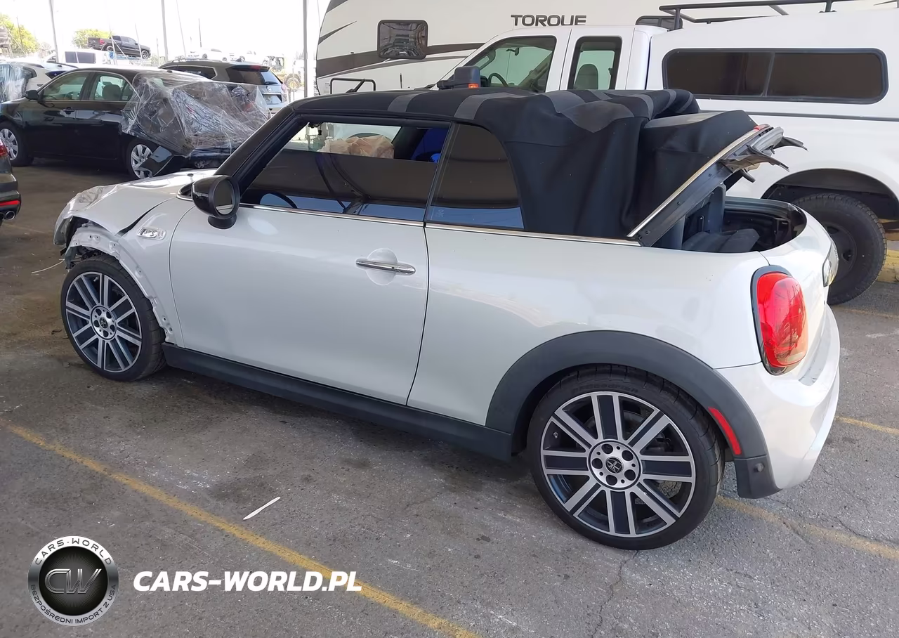 2020 Mini Convertible Cooper S VIN:WMWWJ5C07L3L70717 - 3