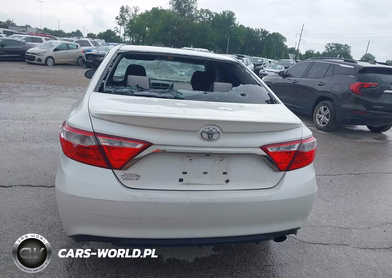 2017 Toyota Camry Se VIN:4T1BF1FK2HU423071 - 16