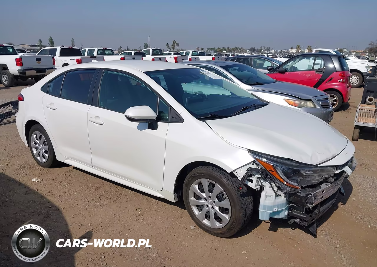 2021 Toyota Corolla Le – zdjęcie 1 z 17