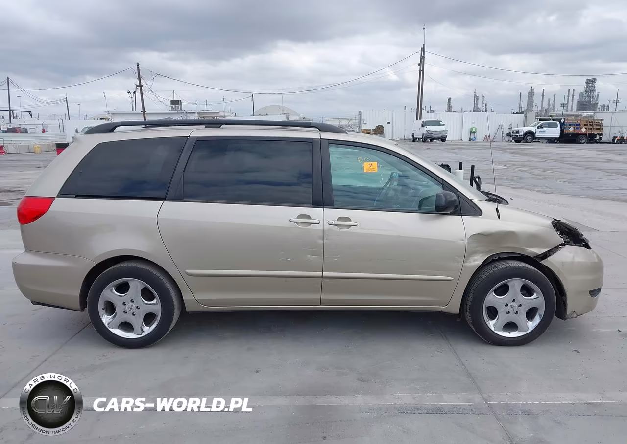 2010 Toyota Sienna Le VIN:5TDKK4CC3AS319407 - 13