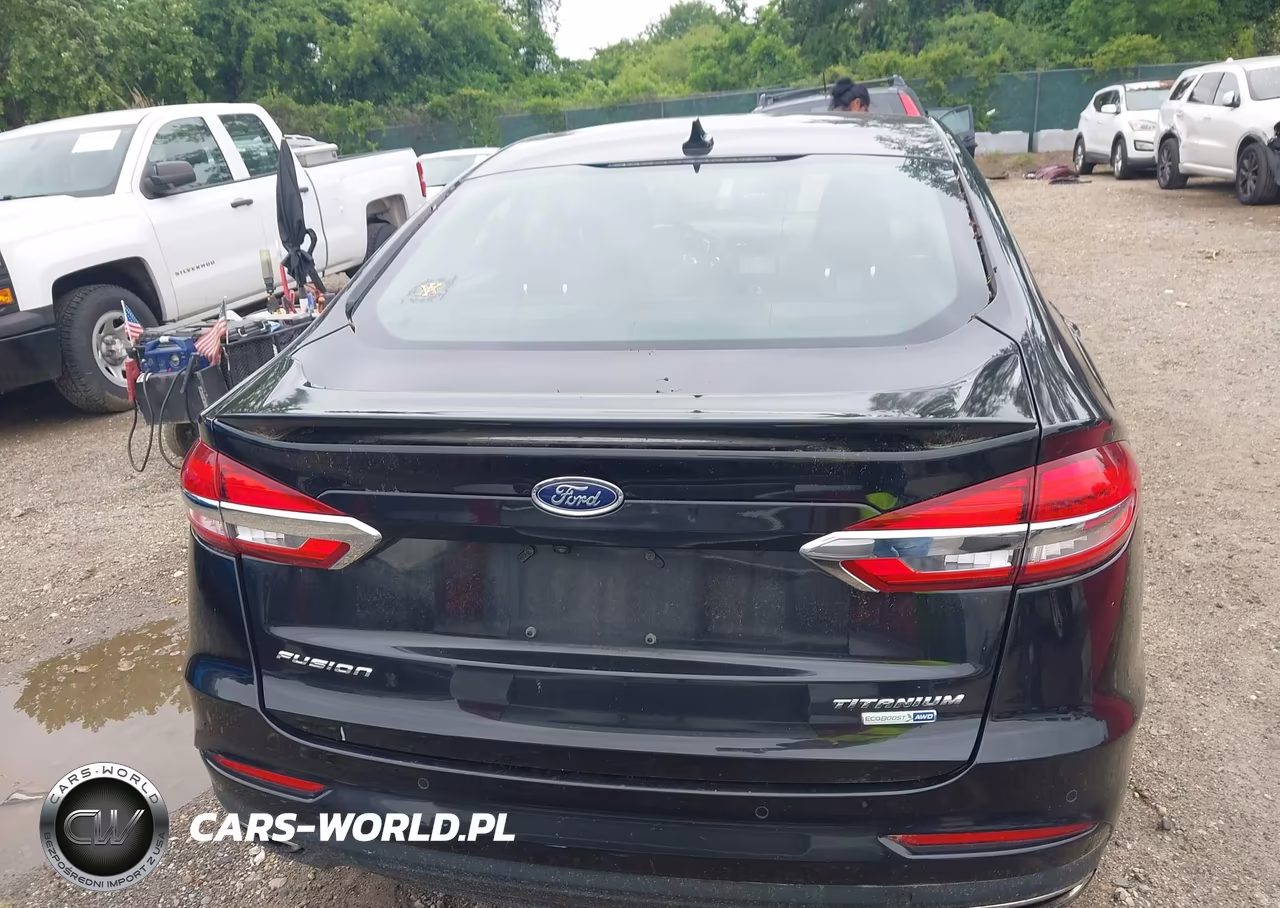 2019 Ford Fusion Titanium VIN:3FA6P0D95KR153027 - 16