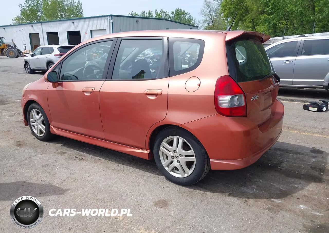 2008 Honda Fit Sport VIN:JHMGD37688S028481 - 3