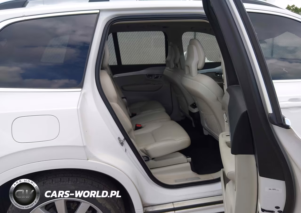 2018 Volvo Xc90 T5 Momentum VIN:YV4102CK4J1341648 - 8