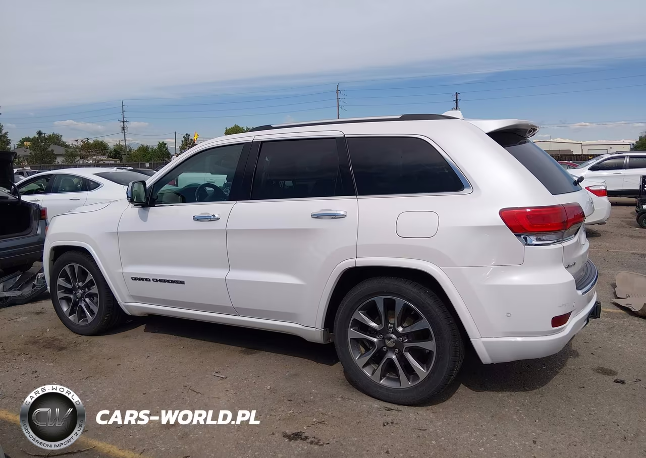 2018 Jeep Grand Cherokee Overland 4X4 VIN:1C4RJFCG6JC230965 - 14
