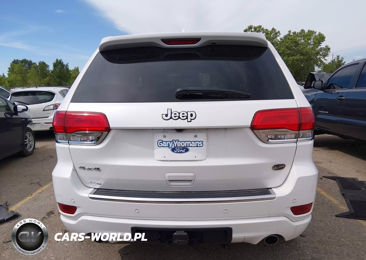 2018 Jeep Grand Cherokee Overland 4X4 VIN:1C4RJFCG6JC230965 - 16