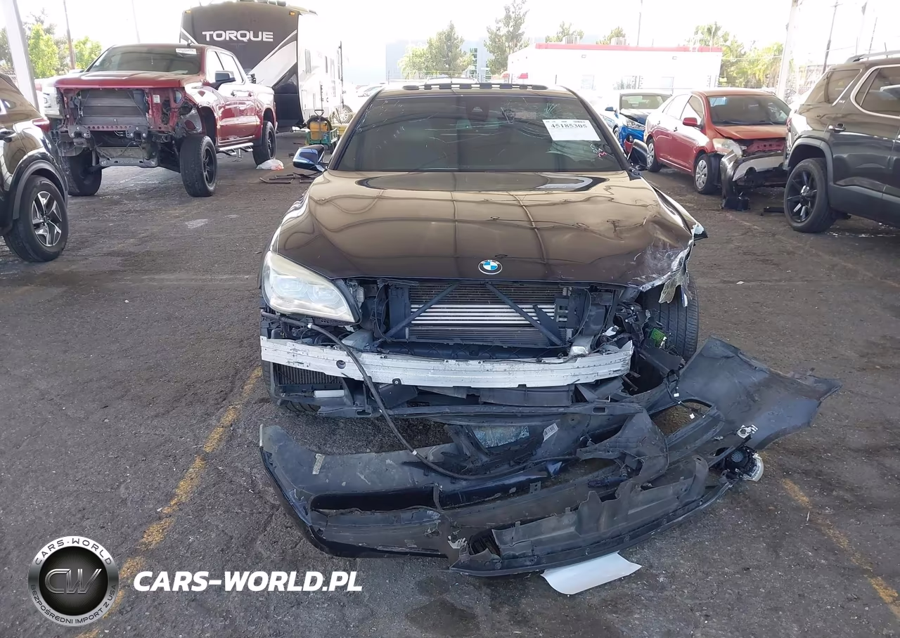 2015 BMW 750I xDrive VIN:WBAYB6C55FD225424 - 12