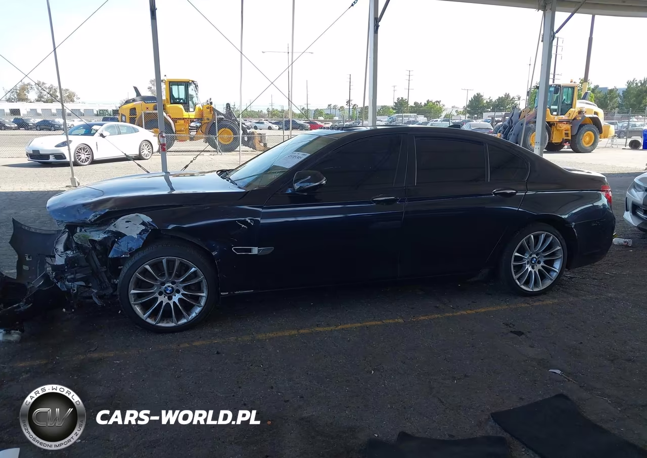 2015 BMW 750I xDrive VIN:WBAYB6C55FD225424 - 14