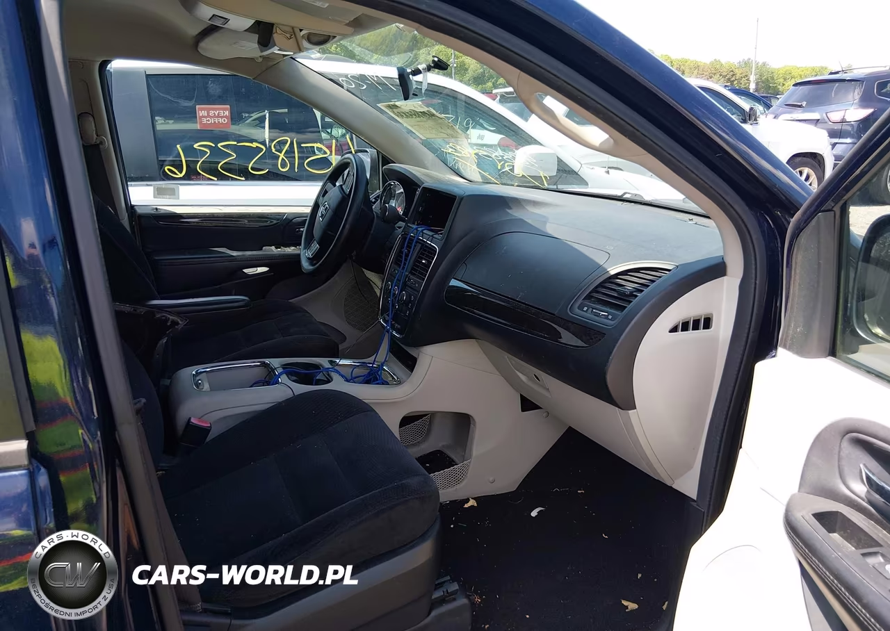 2015 Dodge Grand Caravan Sxt VIN:2C4RDGCG0FR526754 - 5