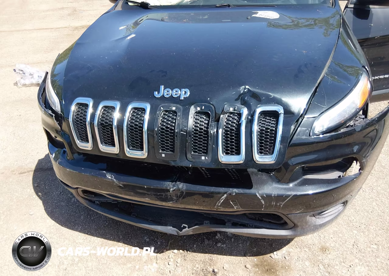 2015 Jeep Cherokee Sport VIN:1C4PJLAB4FW760564 - 6