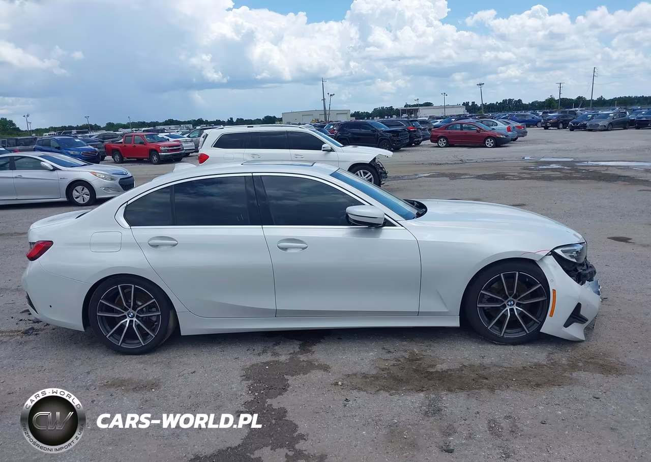 2019 BMW 330I VIN:WBA5R1C53KAK10370 - 13