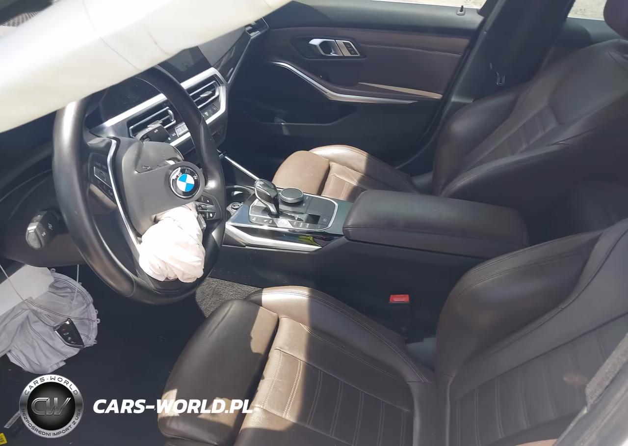 2019 BMW 330I VIN:WBA5R1C53KAK10370 - 17