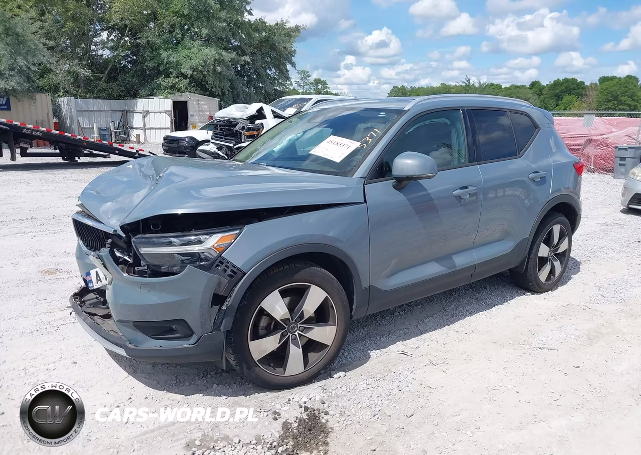 2021 Volvo Xc40 T5 Momentum VIN:YV4162UK0M2542927 - 2