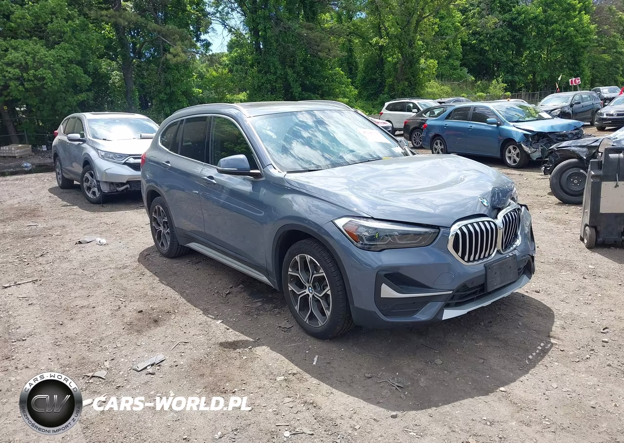 2021 BMW X1 xDrive28I – zdjęcie 1 z 16